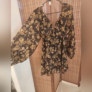 Lulu's "Dressed Up Darling" Black and Gold Floral Long Sleeve Dress
